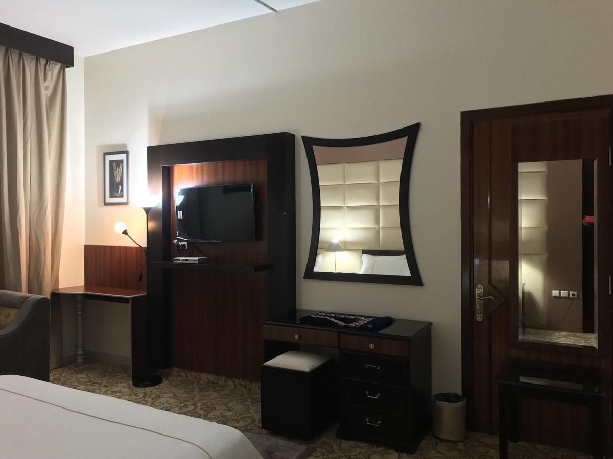 Dama Hotel Duba Eksteriør billede